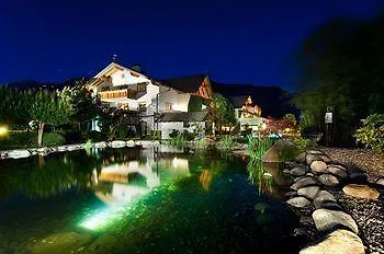 Tiefenbrunn Gardensuites & Breakfast Ξενοδοχείο Lana
