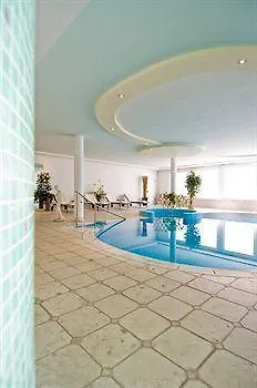 Ξενοδοχείο Tiefenbrunn Gardensuites & Breakfast Lana