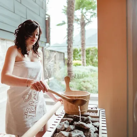 Ξενοδοχείο Tiefenbrunn Gardensuites & Breakfast 4*